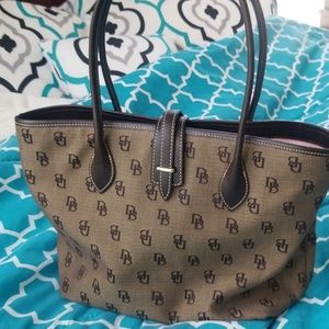 Dooney&Bourke Handbag